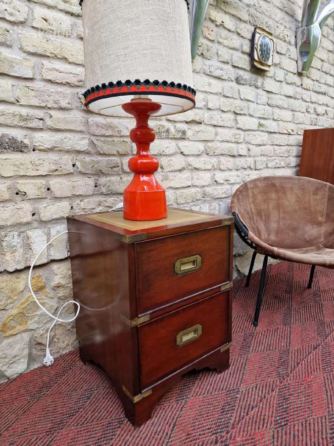 Vintažinė mid century raudonmedžio masyvo komodėlė - nuotraukos Nr. 25