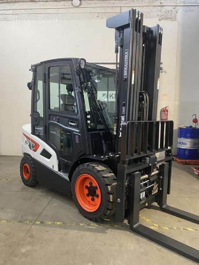 Naujas Bobcat dyzelinis krautuvas D35