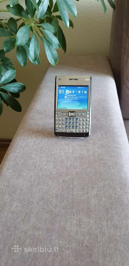 Nokia E61i