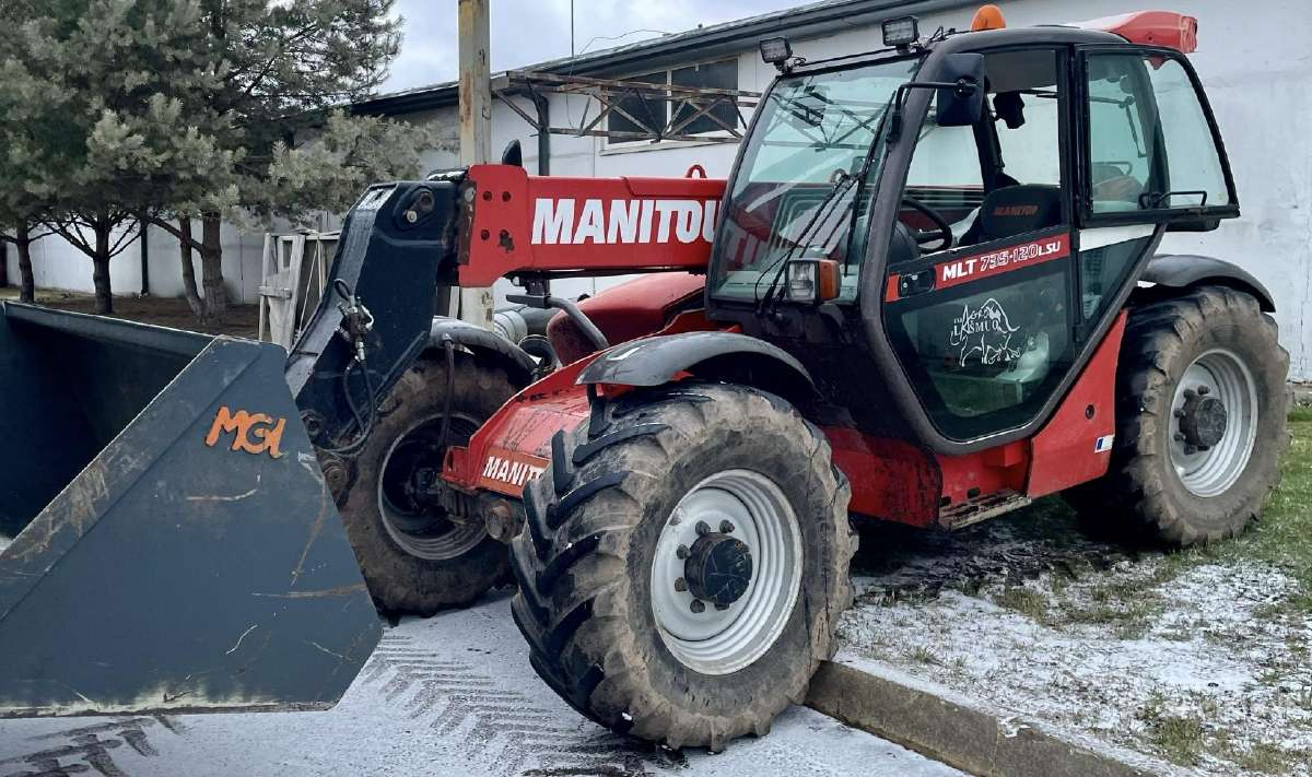 Nuomojamas teleskopinis krautuvas Manitou Mlt735