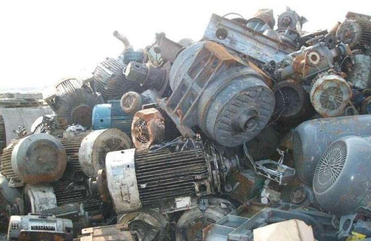 Supirkinejame elektros variklius, 1kg - 1eur.