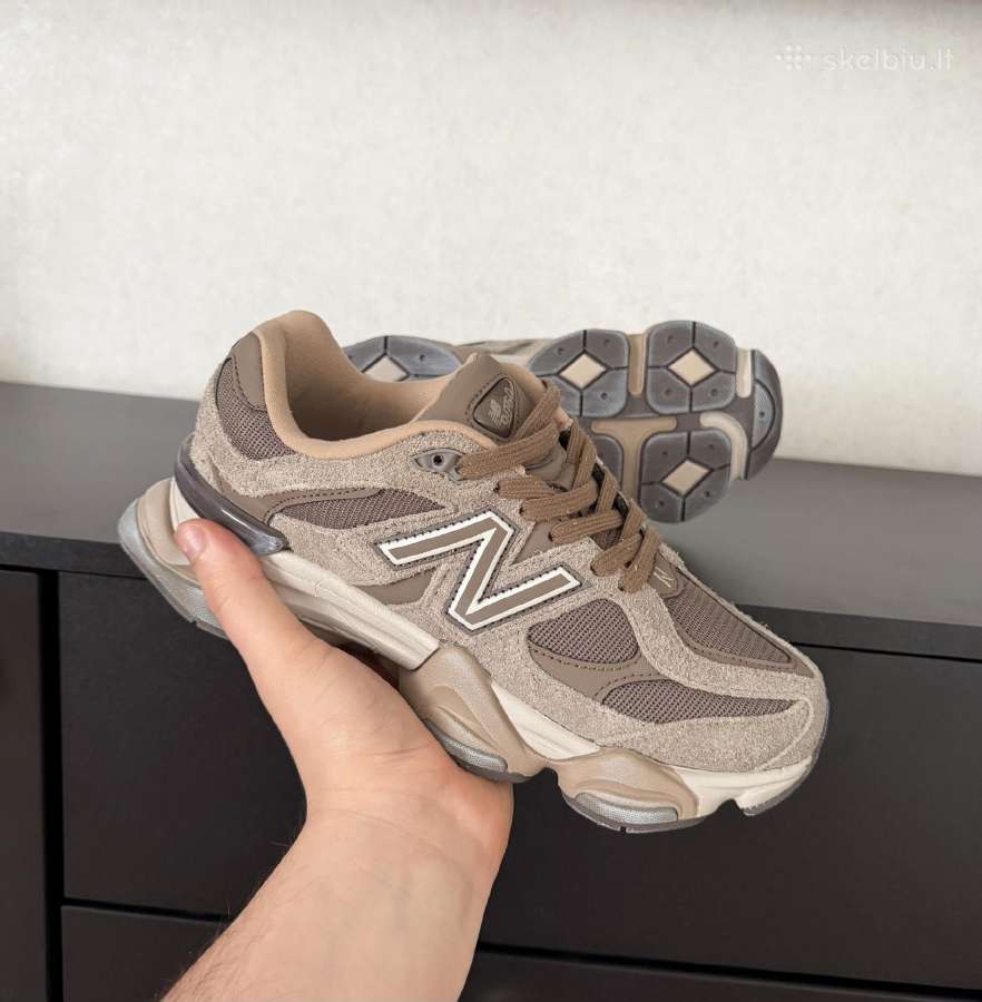 New Balance 9060