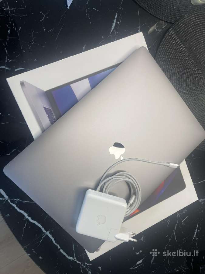 MacBook Pro 16 i7 16gb/512gb