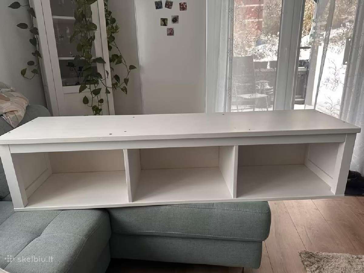 Ikea Hemnes medinė pakabinama lentyna