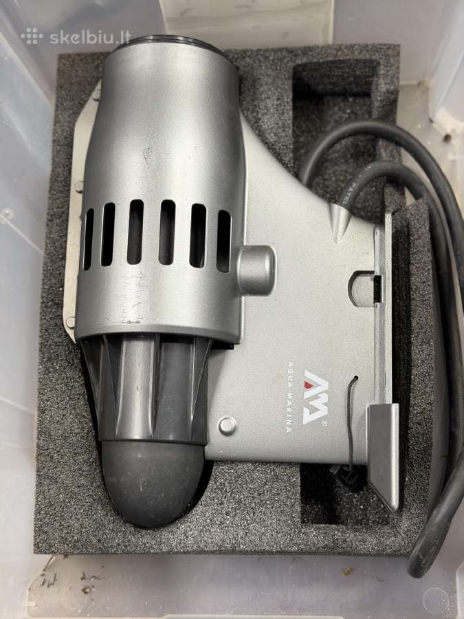 Elektrinis variklis kajakui arba nedidėlėj valčiai
