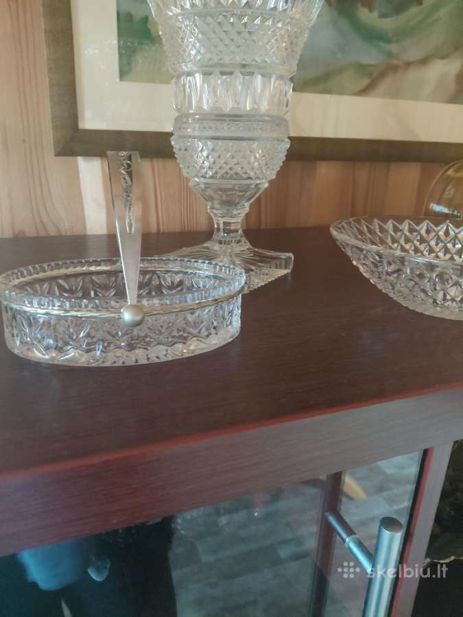 Senovinis krikštolinis krepšelis