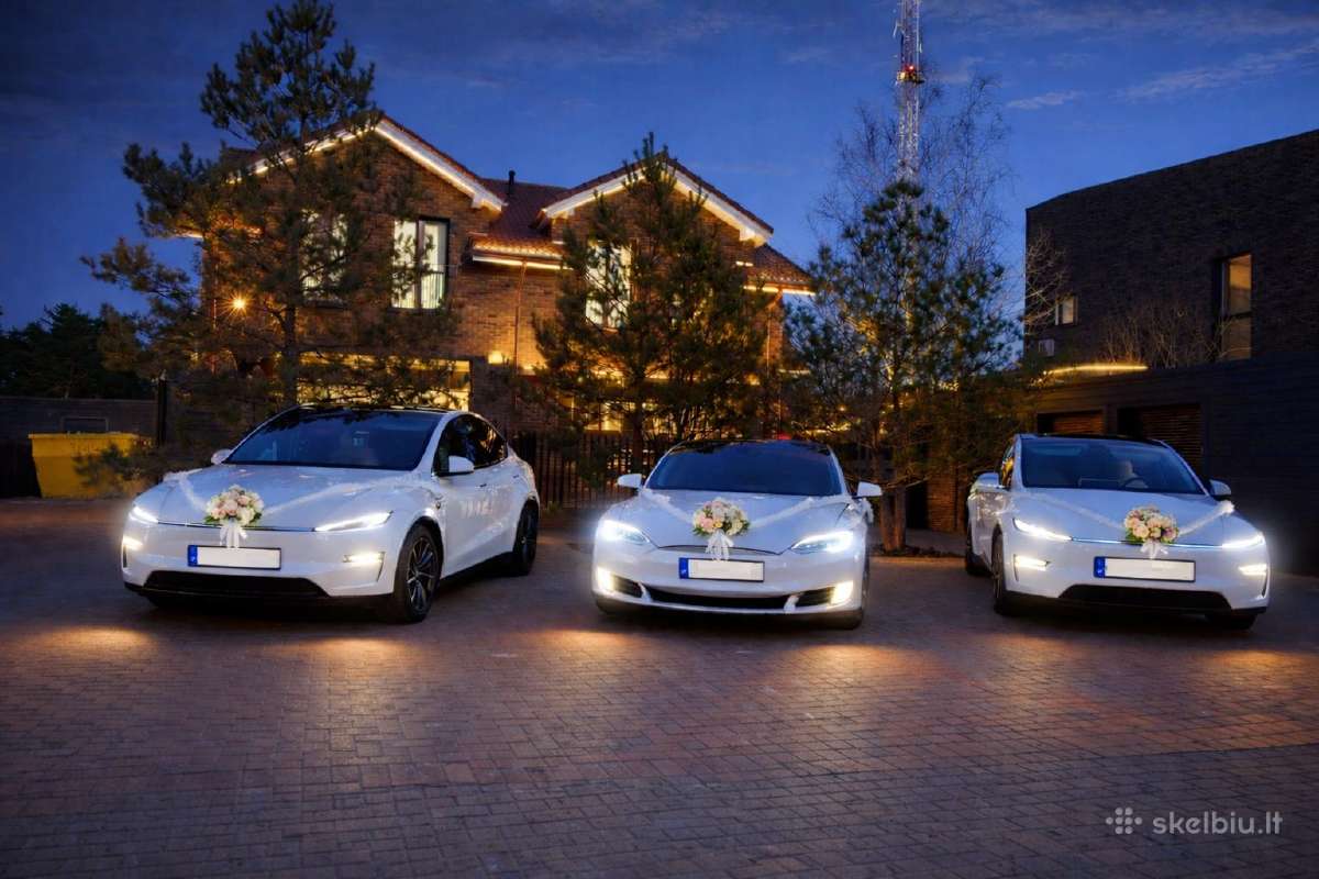 Tesla vestuvėms Prabangūs elektriniai automobiliai