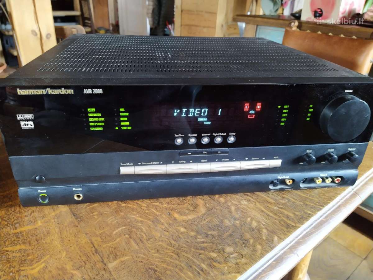 Harman Kardon Avr2000 – veikia stereo, su pultu