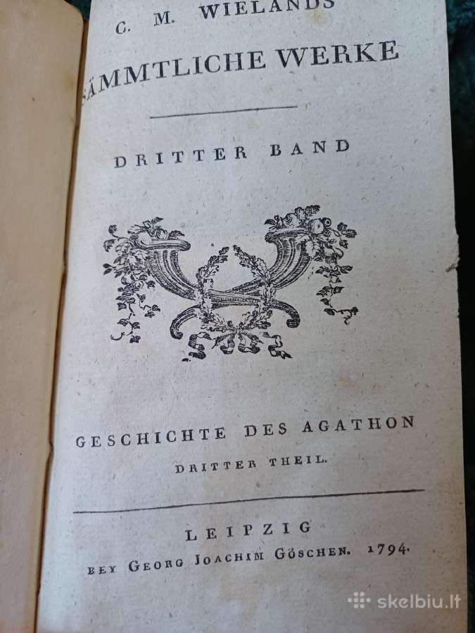 Parduodu 2,5tomus knygu,1798,1794m