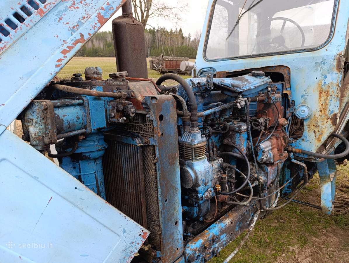 Mtz 52 su 80varikliu, dalimis. - nuotraukos Nr. 6