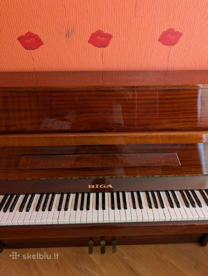 Pianinas Ryga