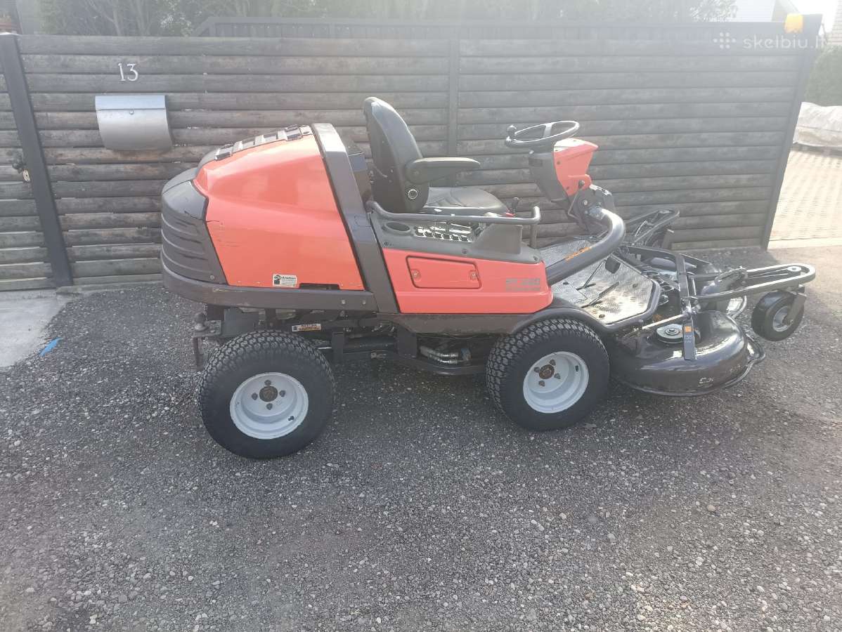 Sodo traktoriukas Husqvarna commercial Pt 26d - nuotraukos Nr. 7