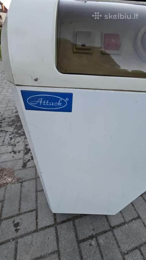 Dujinis katilas Attack