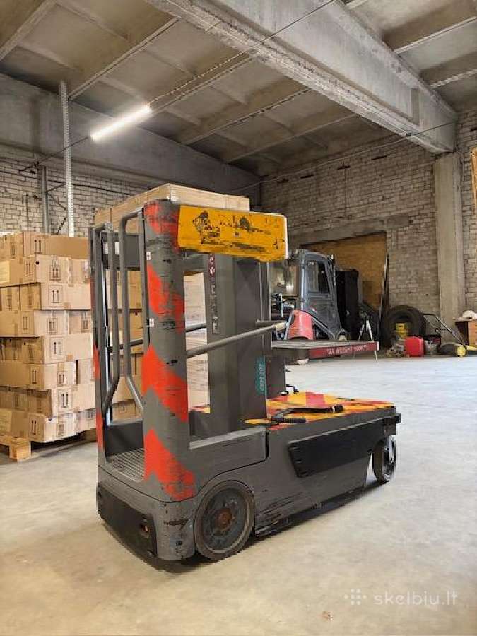 Stiebinis keltuvas Jungheinrich Ekm 202