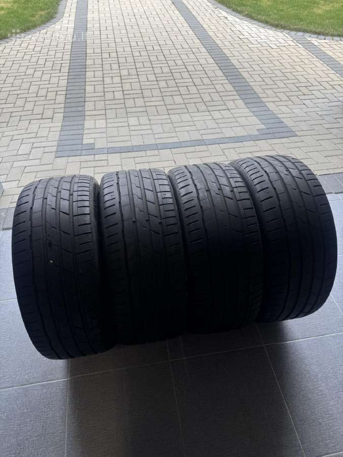 Hankook Ventus S1 Evo3 235/40 R19