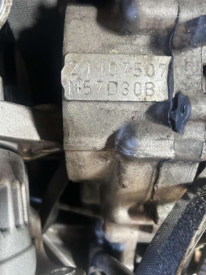 Bmw x5motoras dalimis