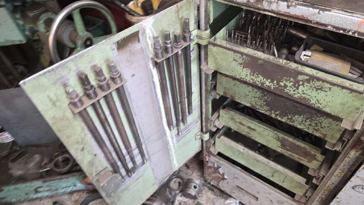 Metalo frezavimo stakles Komunaras 676p - nuotraukos Nr. 12