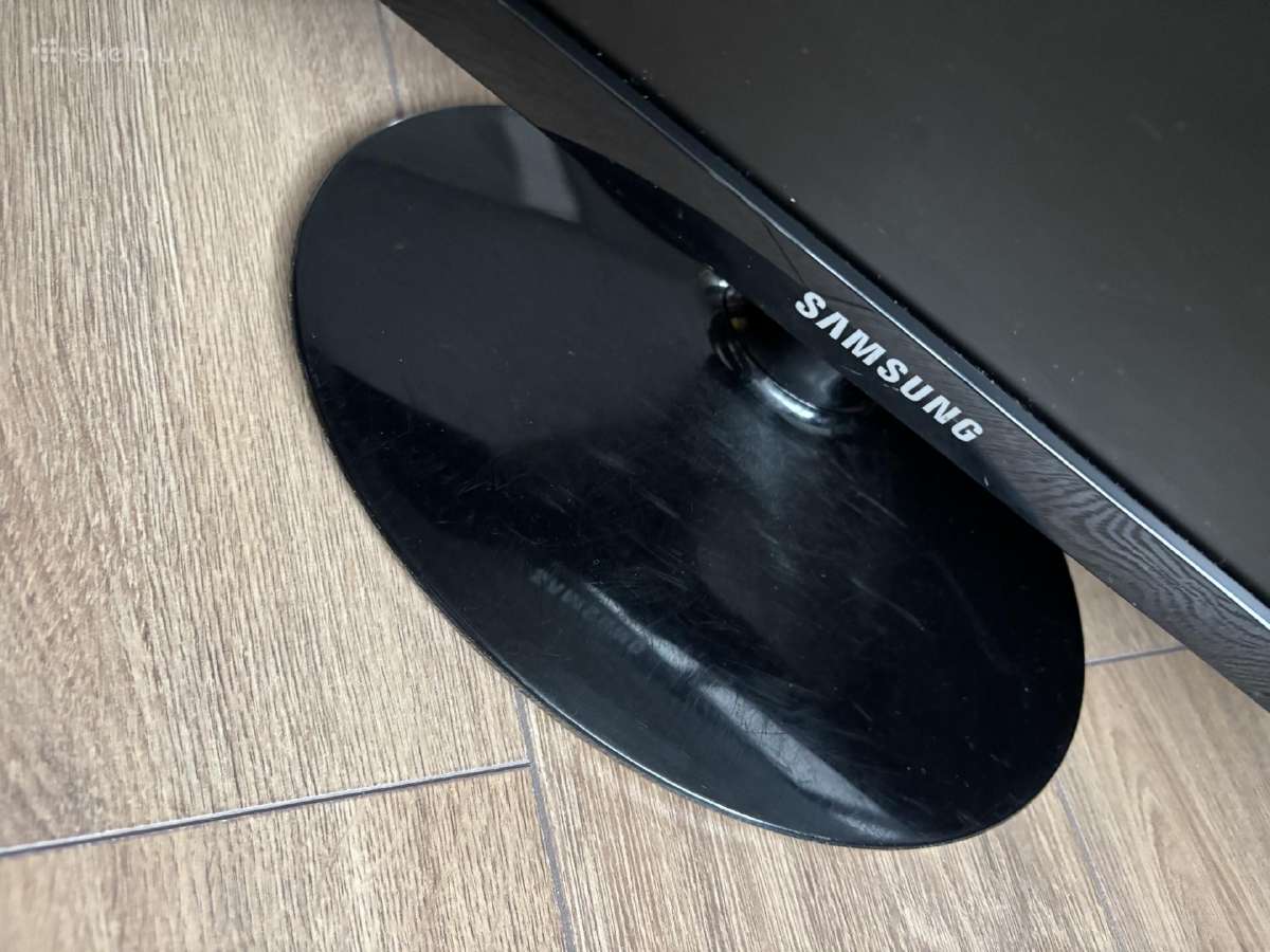 Samsung Sa300 24 colių Full HD LED be defektų - nuotraukos Nr. 2