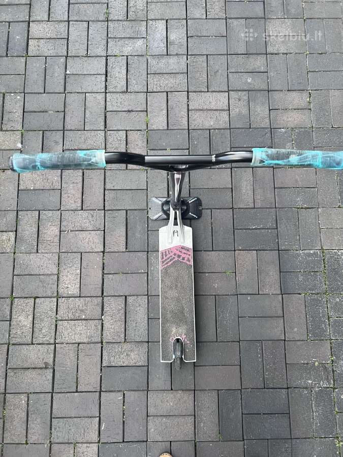 Custom triukinis paspirtukas - nuotraukos Nr. 3