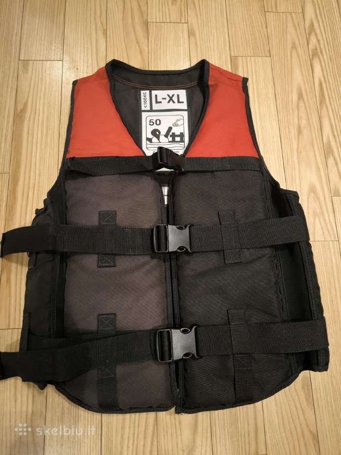 Vandens sporto liemene ,universali L XL dydis