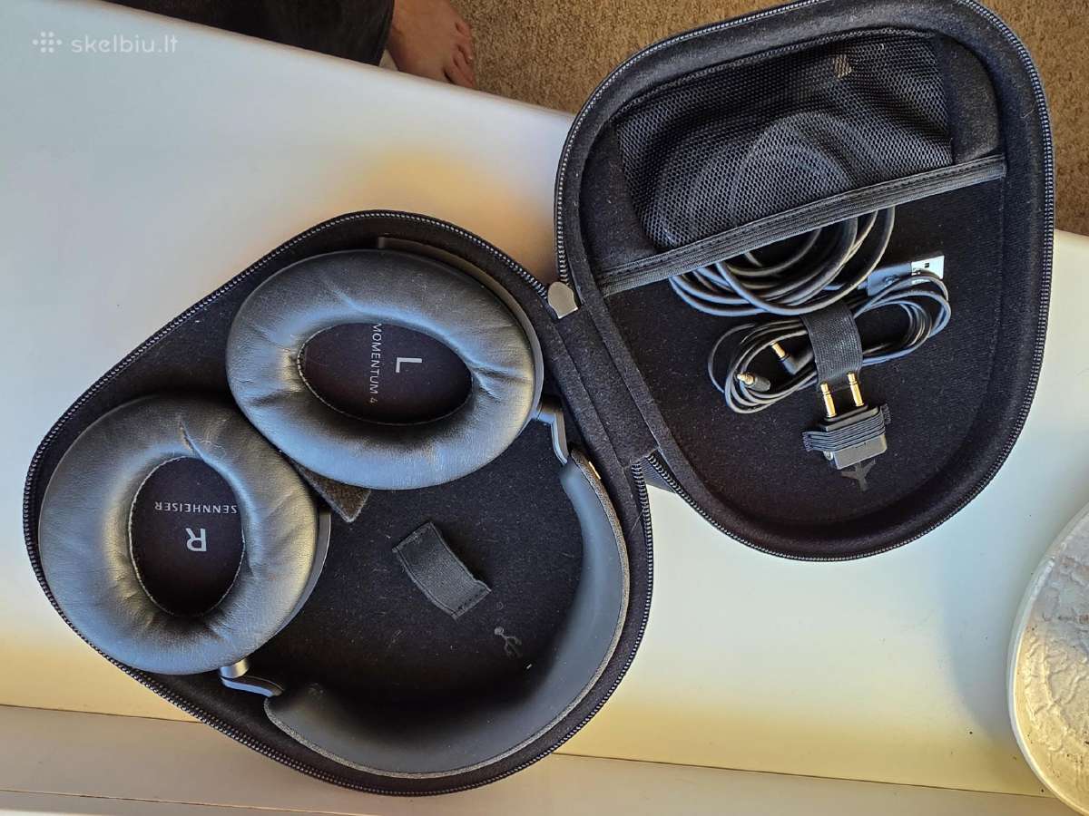 Sennheiser momentum 4