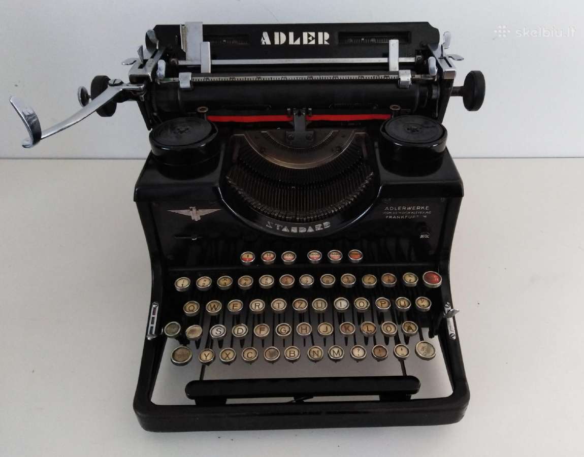 Antikvarine Adler spausdinimo masinele 1932