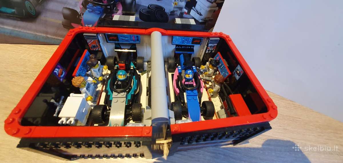 Lego city f1 60444 garažas