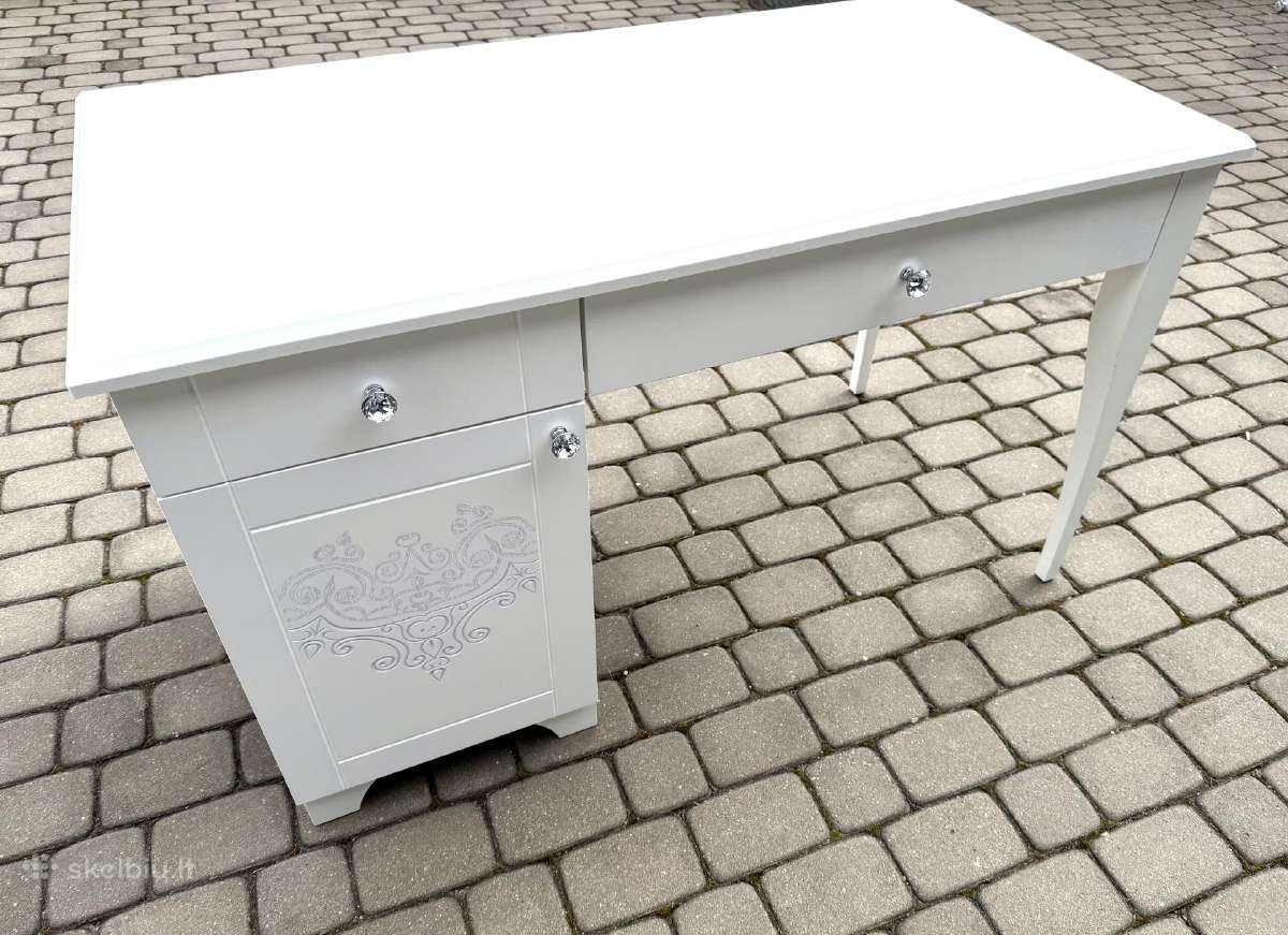Vaikiškas rašomasis stalas Meblik