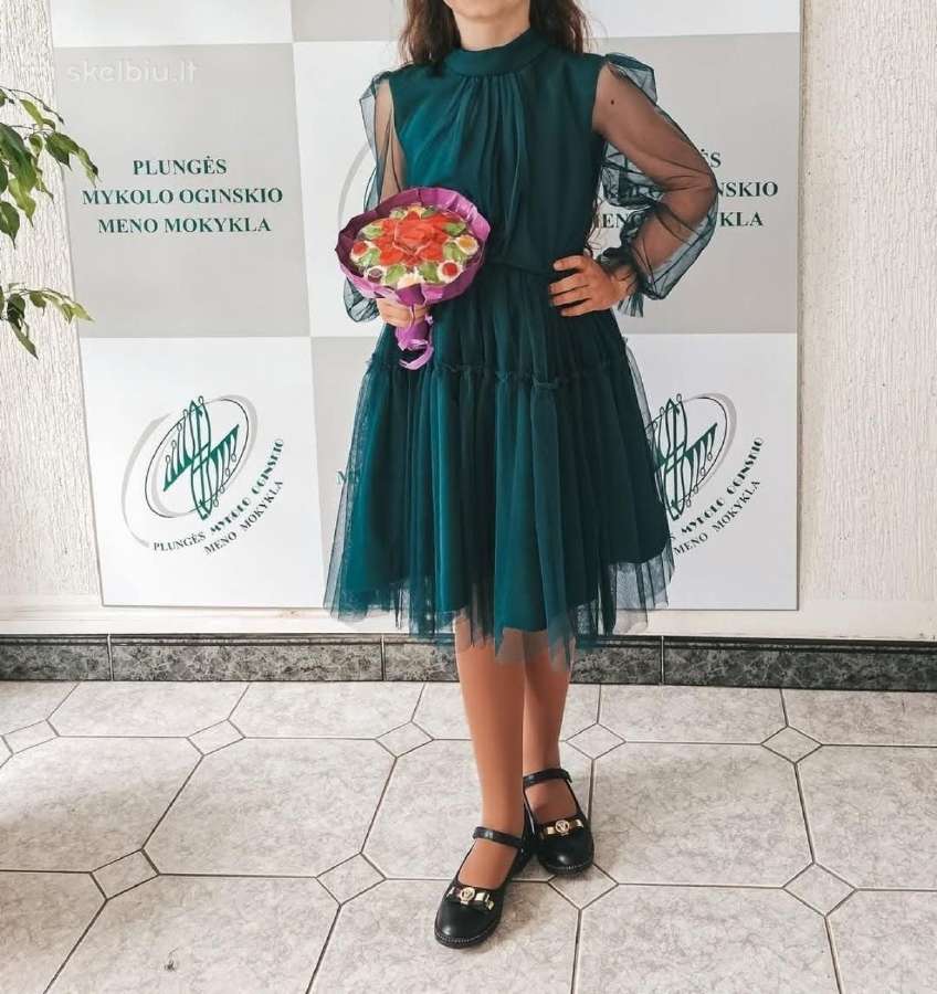 Elegantiška suknelė mergytei