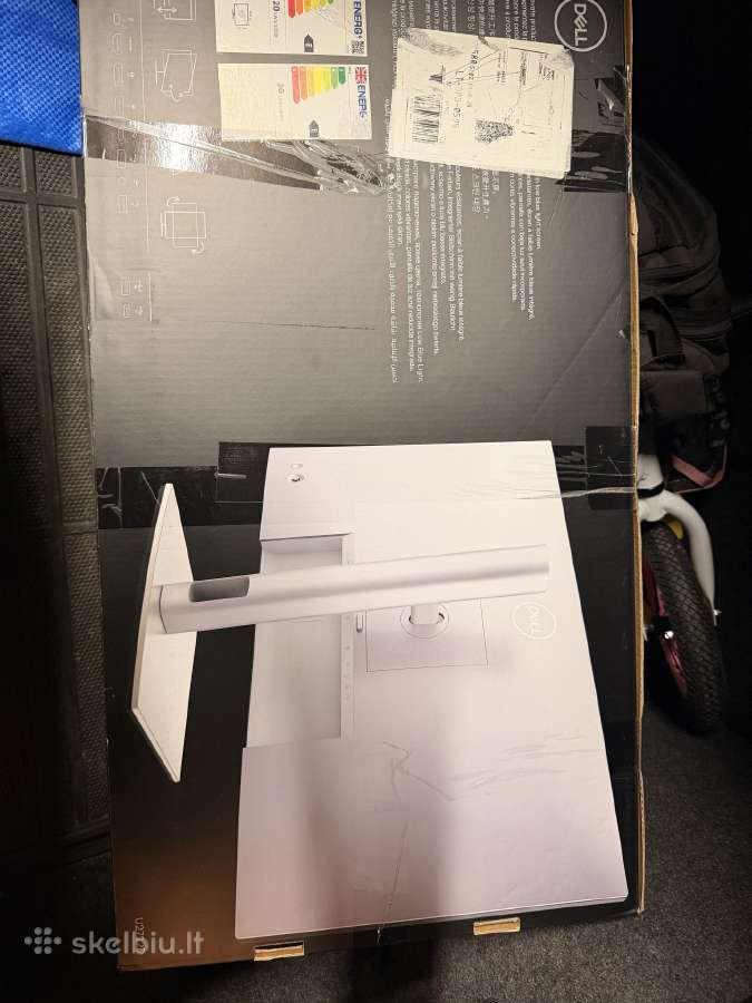Dell Ultrasharp U2722d - nuotraukos Nr. 2