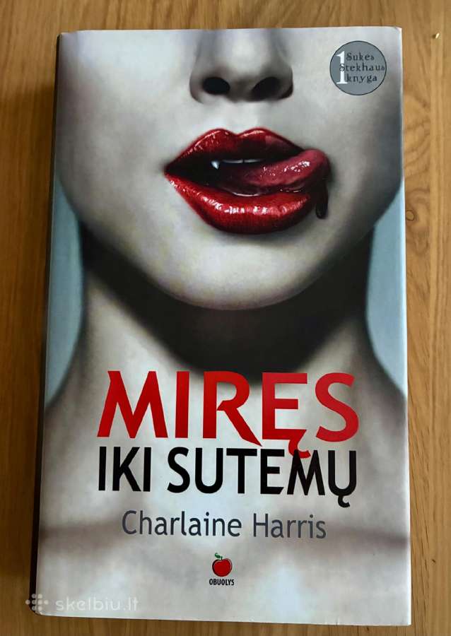 Knyga Charlaine Harris Miręs iki sutemų