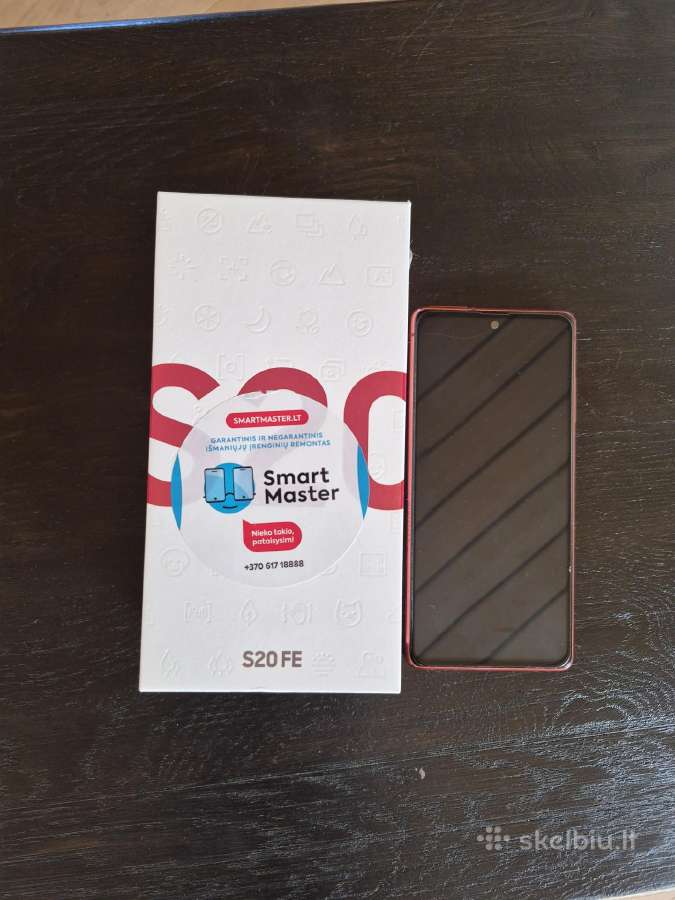 Samsung Galaxy S20 fe raudonas