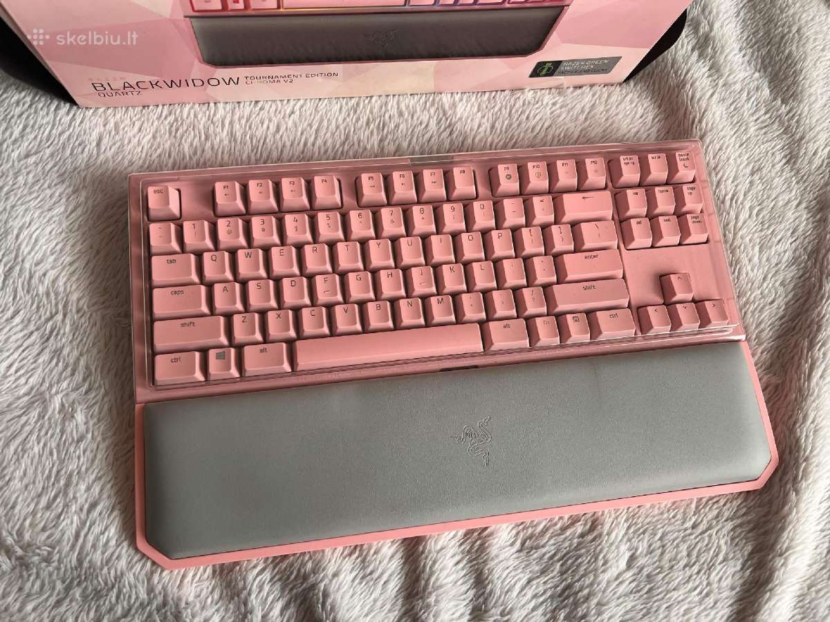 Razer Blackwidow Chroma V2 Tournament Edition pink