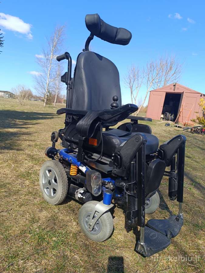 Elektrinis neįgaliųjų vežimėlis Bora Invacare