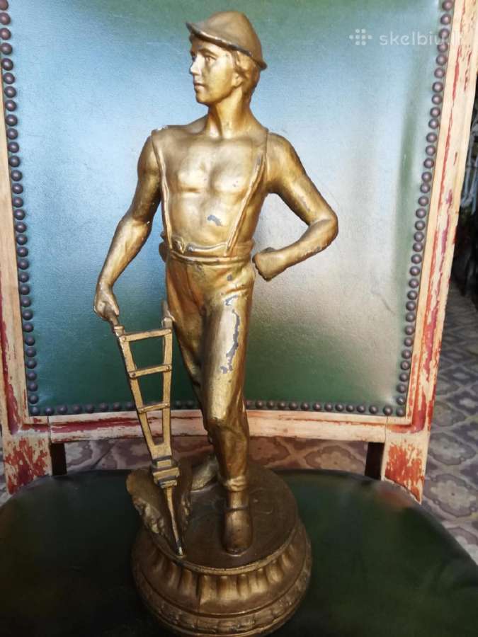 Sena statulele