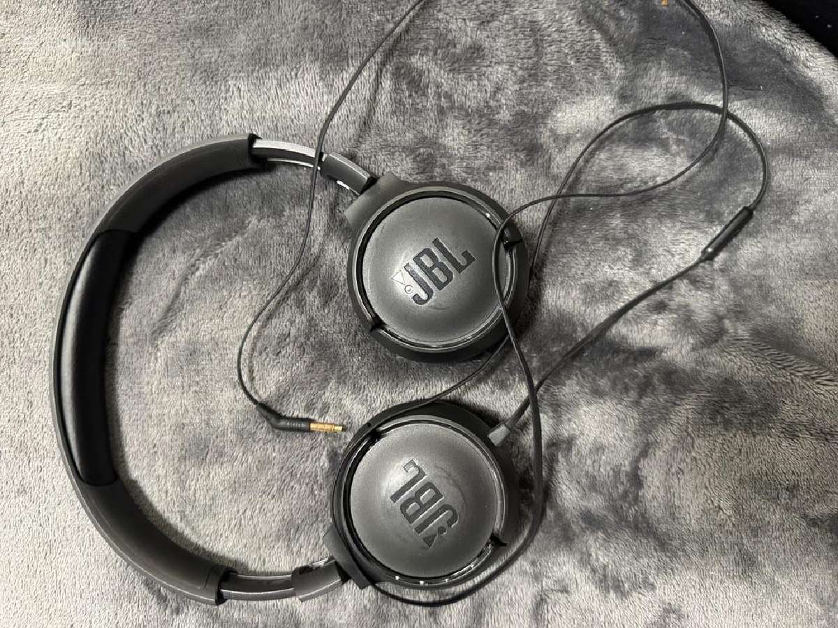 Jbl ausinės