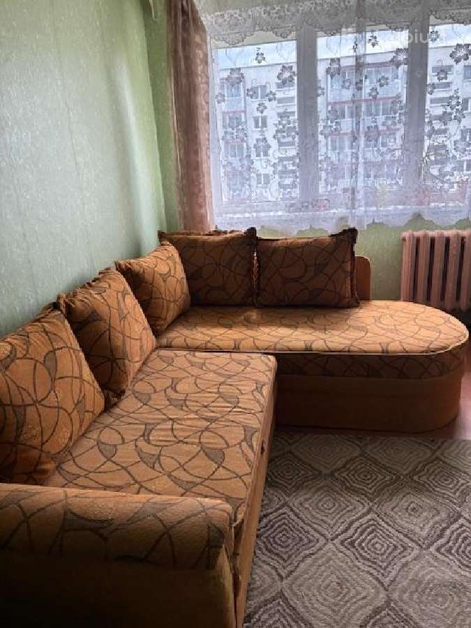 Jotule kampas su miegamojjo funkcija