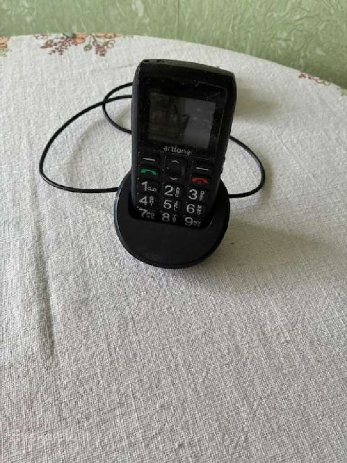 Mobilus telefonas - nuotraukos Nr. 2
