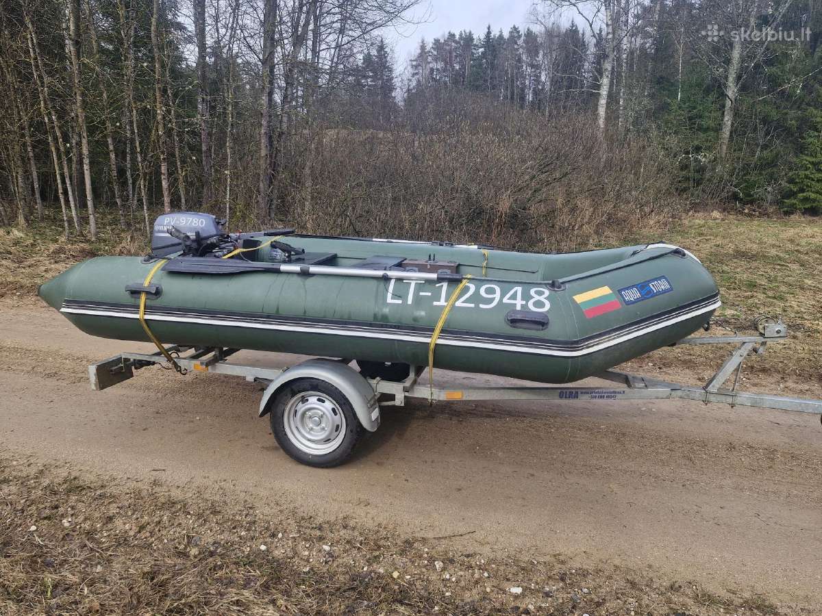 Valtis su varikliu ir priekaba