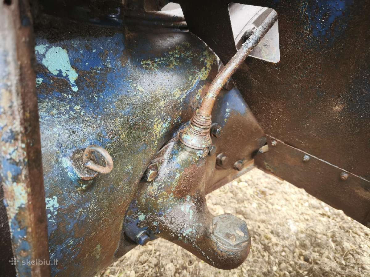 Antikvarinis Fordson Major su dujų generatoriumi - nuotraukos Nr. 19
