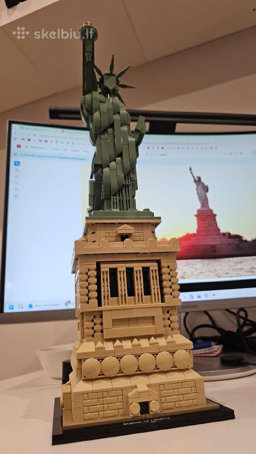 Lego Statue of Liberty 21042 - nuotraukos Nr. 3