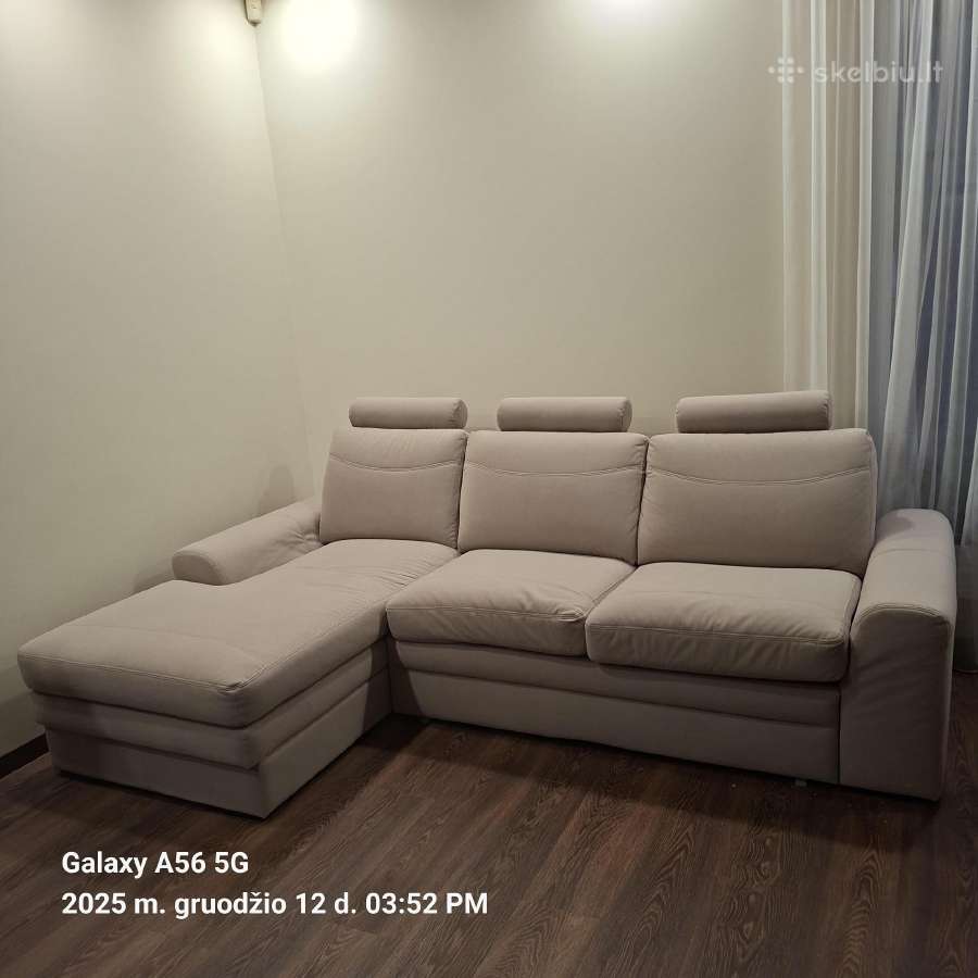 Kampinė sofa - lova