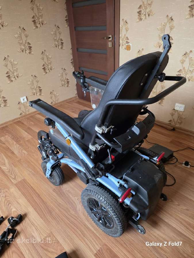 Elektrinis neįgaliojo vezimelis