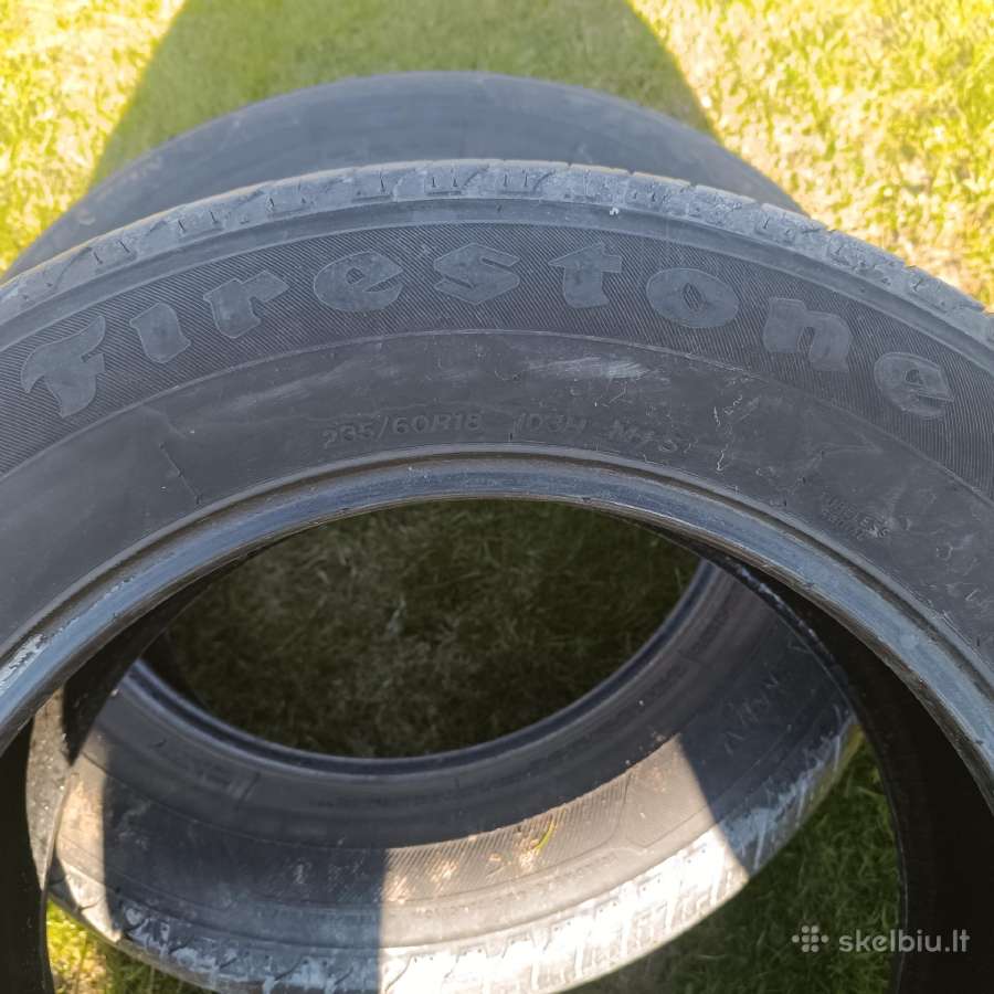 235/60 R18