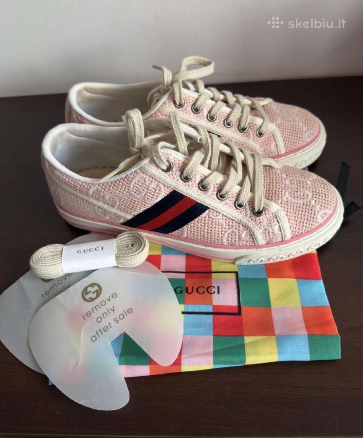 Gucci tennis batai
