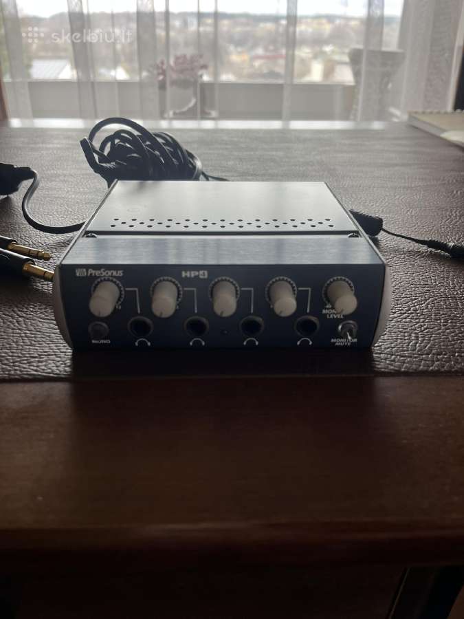 Presonus Hp4 ausinių stiprintuvas
