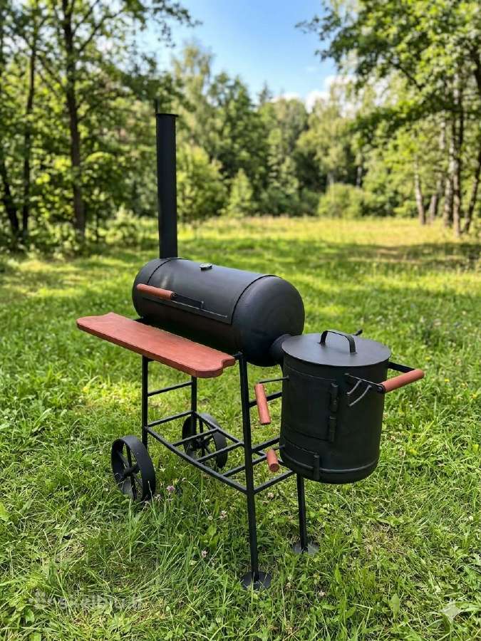Šašlykinė, rūkykla ir krosnis kazanui, 3in1.
