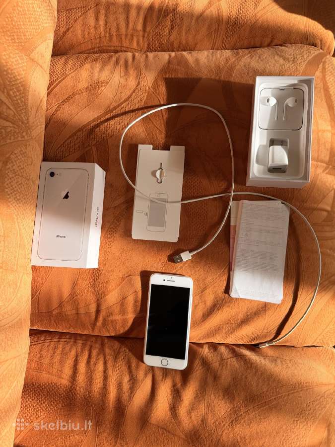 Apple 8, 64gb,
