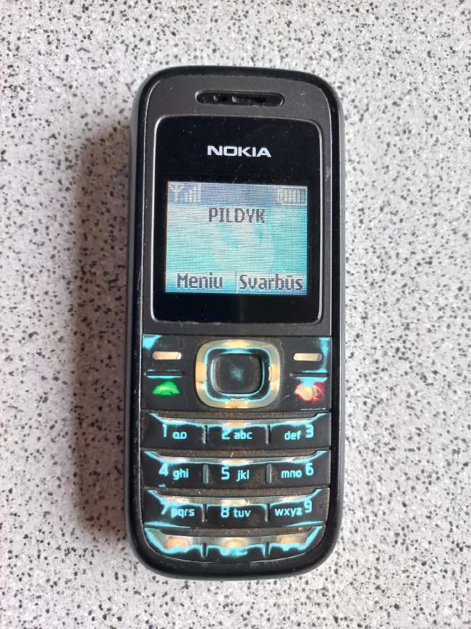 Nokia 1208
