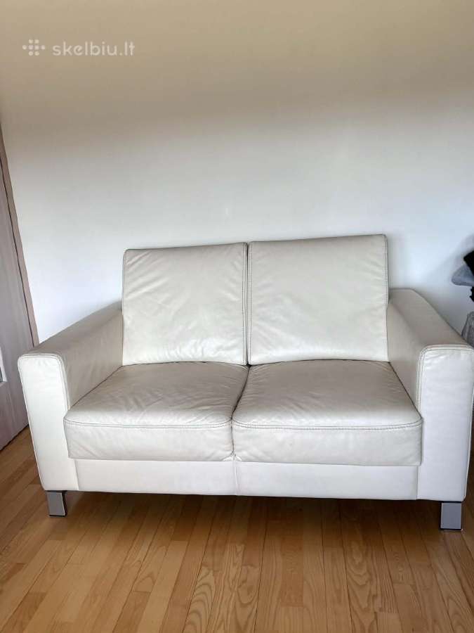 Natūralios odos dvivietė sofa